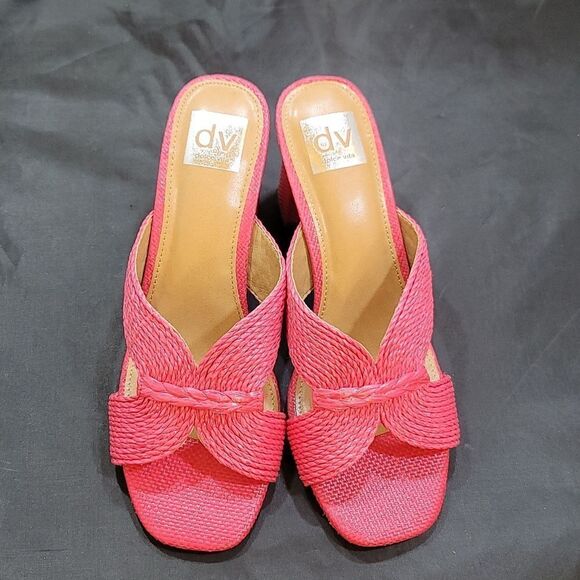 BRAND NEW DV BY DOLCE VITA WOMEN'S LAGUNA PEEP TOE SLIP ON HEELS SANDAL - Picture 2 of 15